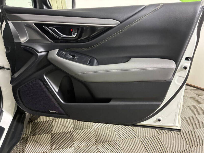 2020 Subaru Outback Onyx Edition XT