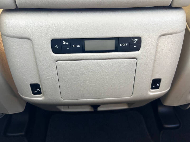 2022 Infiniti QX80 Luxe