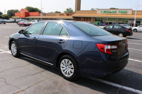 2014 Toyota Camry LE