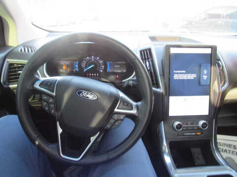 2021 Ford Edge Titanium
