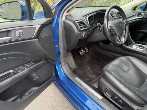 2017 Ford Fusion Energi Titanium