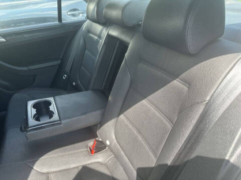 2012 Volkswagen Jetta