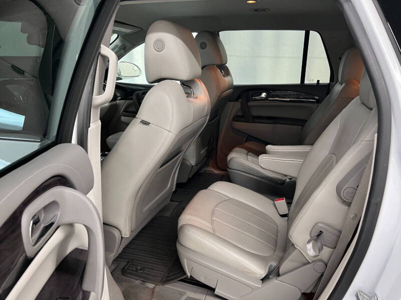 2017 Buick Enclave Leather