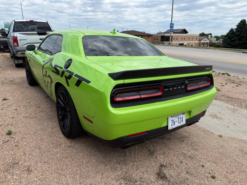2015 Dodge Challenger SRT Hellcat