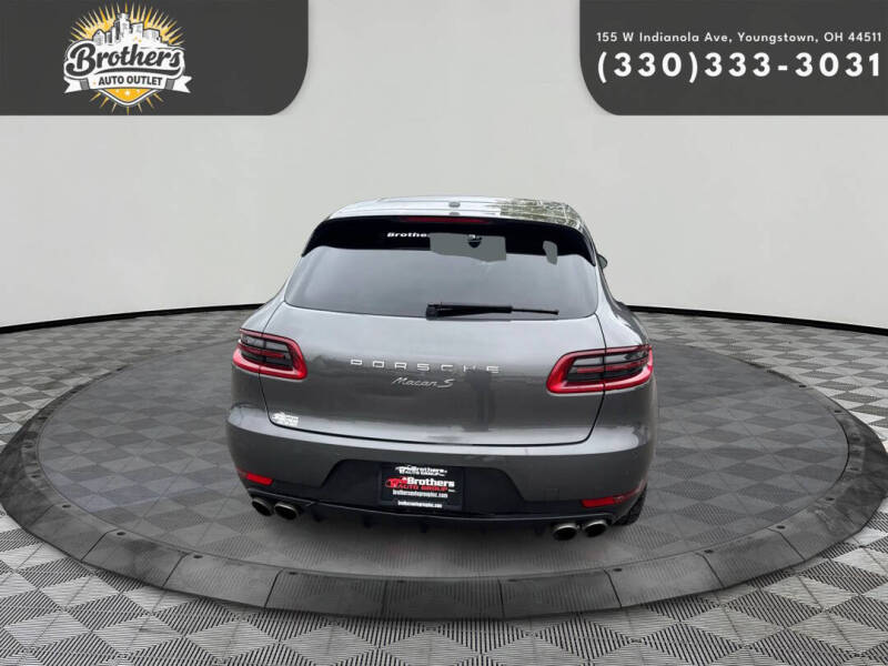 2018 Porsche Macan S