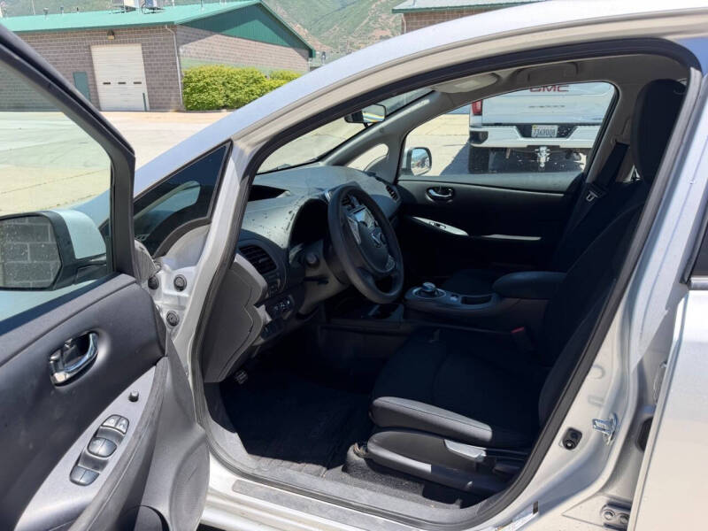 2016 Nissan LEAF S-24