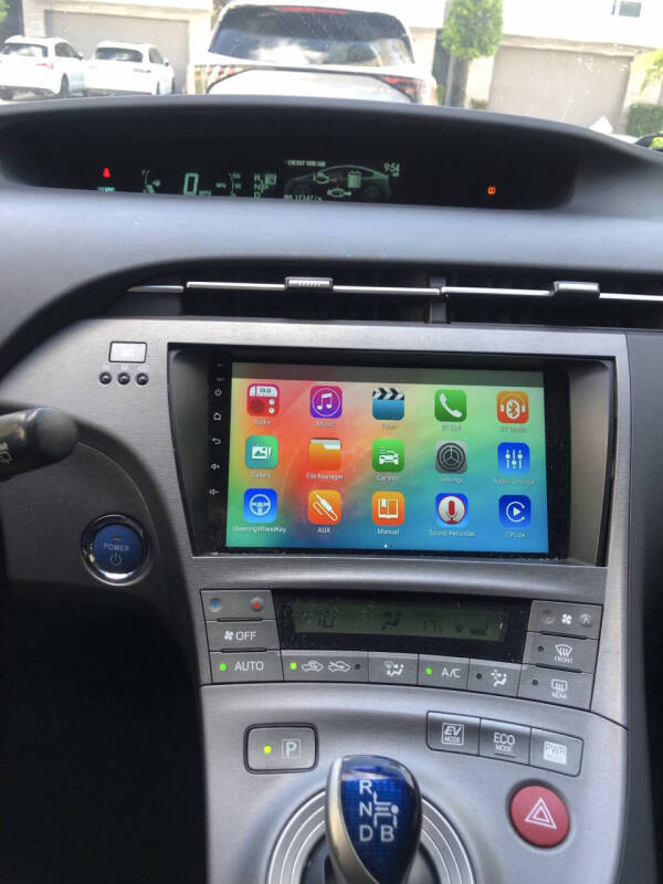 2012 Toyota Prius Two