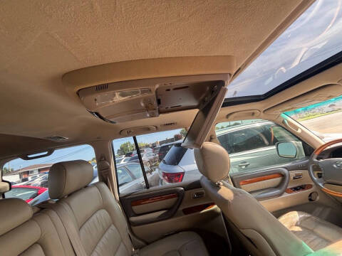 2005 Lexus LX 470
