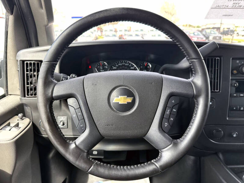 2021 Chevrolet Express 2500