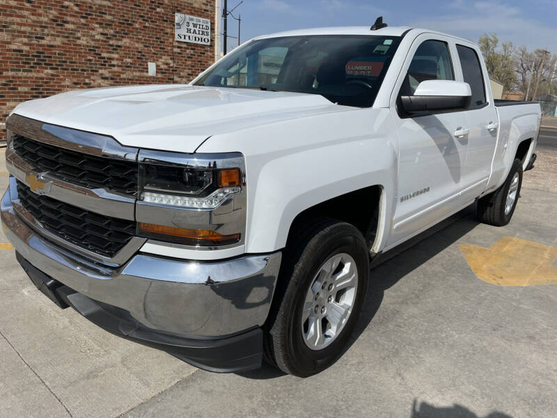 2018 Chevrolet Silverado 1500 for sale at Tiger Auto Sales in Guymon OK