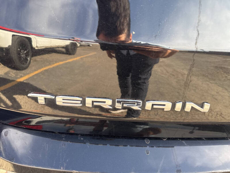 2024 GMC Terrain SLT