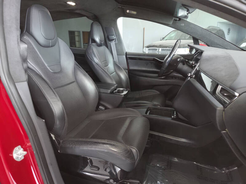 2016 Tesla Model X 90D
