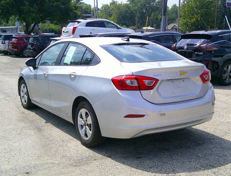2017 Chevrolet Cruze LS Auto