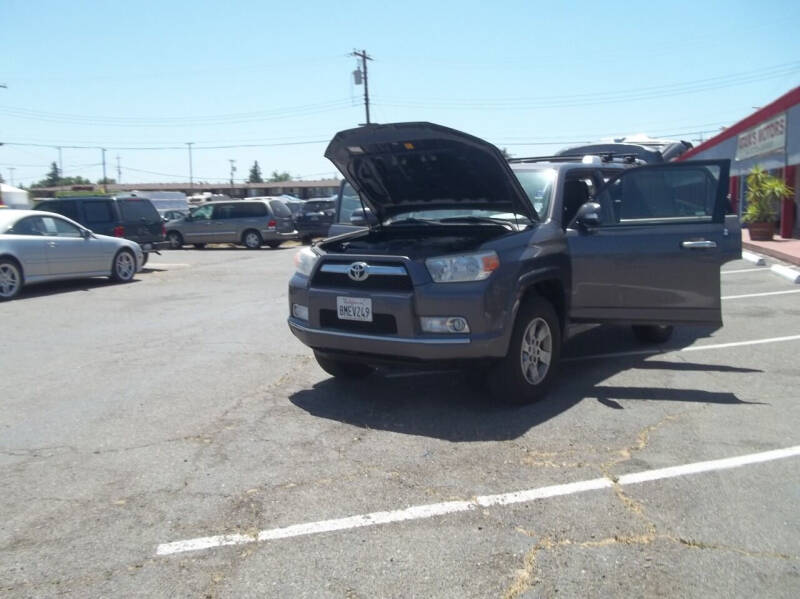 2013 Toyota 4Runner SR5