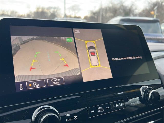 2024 Nissan Armada Platinum