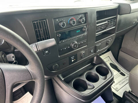 2017 Chevrolet Express 2500