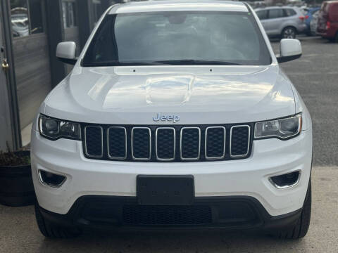 2017 Jeep Grand Cherokee Laredo