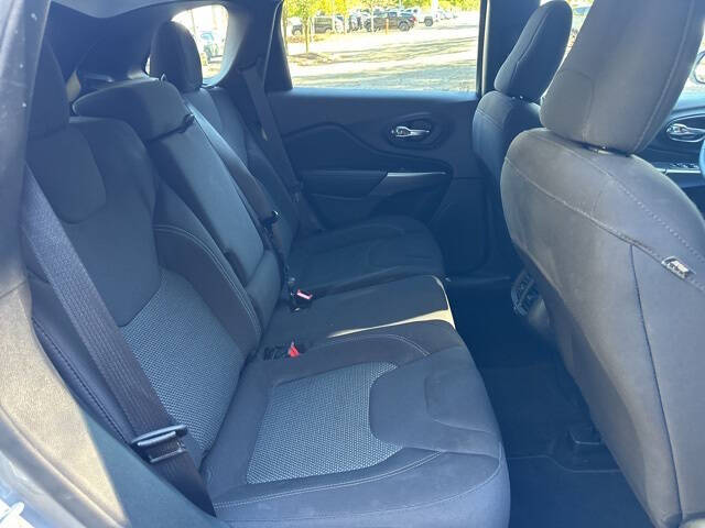 2021 Jeep Cherokee Latitude