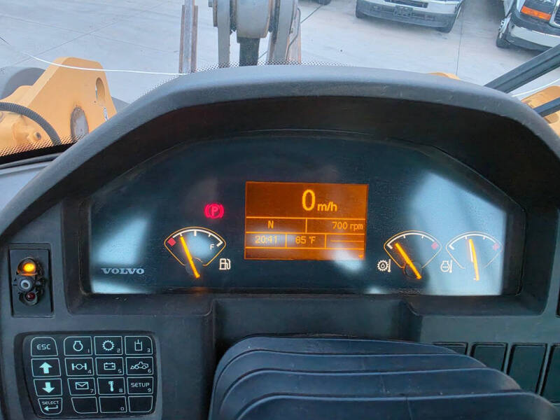 2009 Volvo L90F