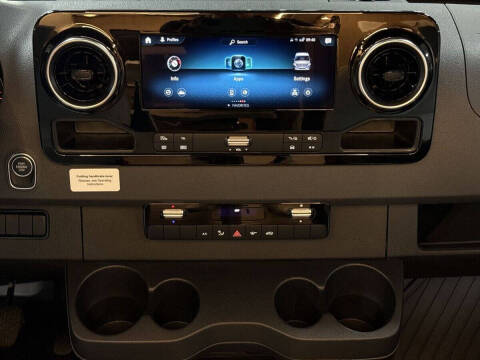 2024 Mercedes-Benz Sprinter