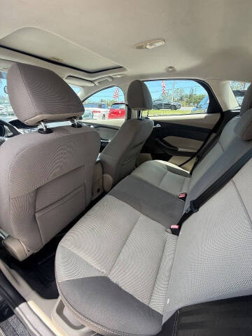 2014 Ford Focus SE