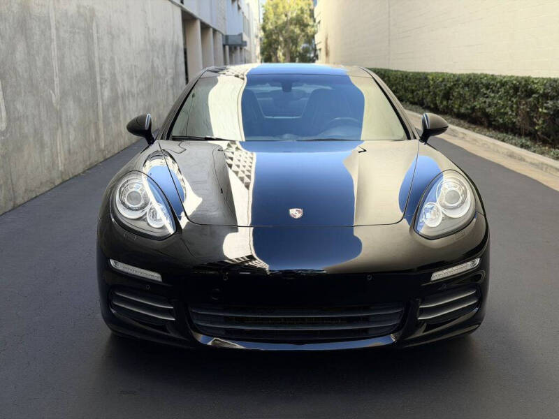 2015 Porsche Panamera