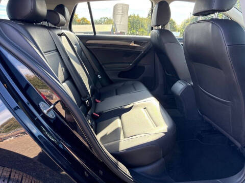 2020 Volkswagen Golf TSI