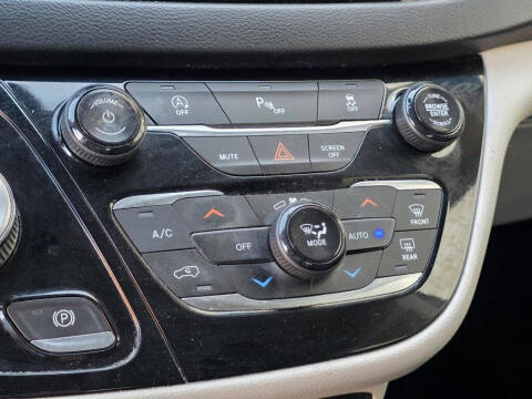 2019 Chrysler Pacifica Touring L