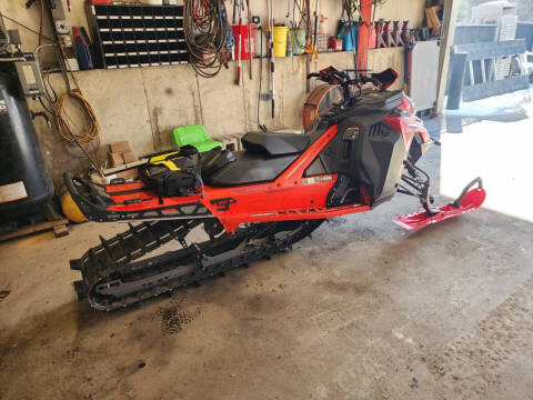 2023 Lynx Shredder DS