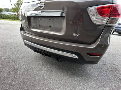 2016 Nissan Pathfinder S