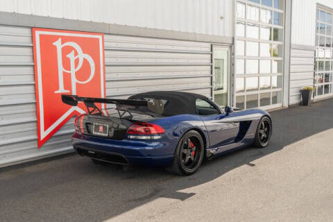 2005 Dodge Viper SRT-10