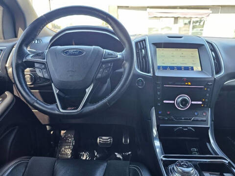 2019 Ford Edge ST