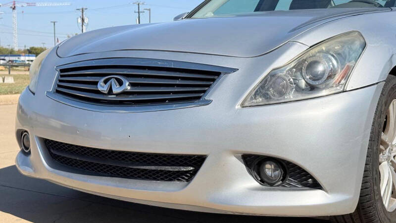 2011 Infiniti G25 Sedan Journey