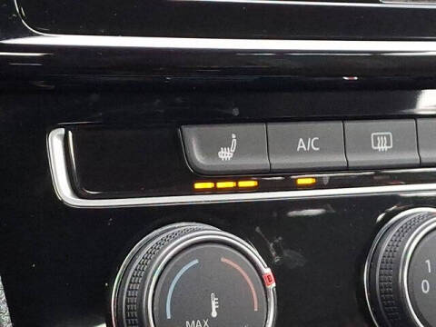 2018 Volkswagen Golf GTI S