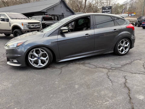 2017 Ford Focus ST