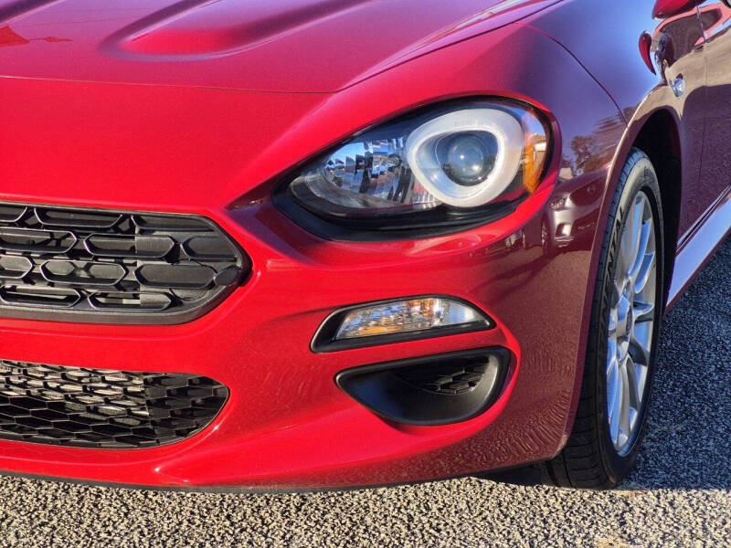 2017 FIAT 124 Spider Classica