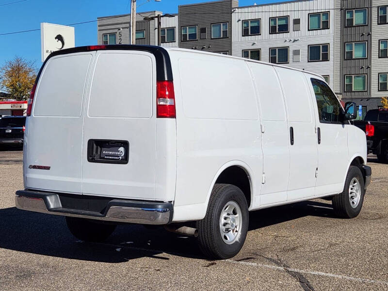 2020 Chevrolet Express 2500