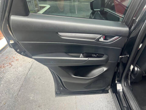 2021 Mazda CX-5 Sport