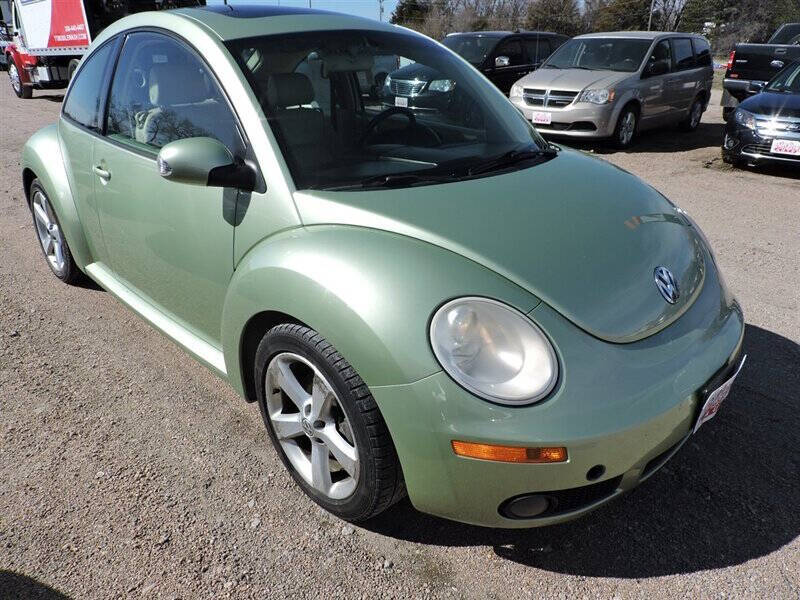 2006 Volkswagen New Beetle 2.5