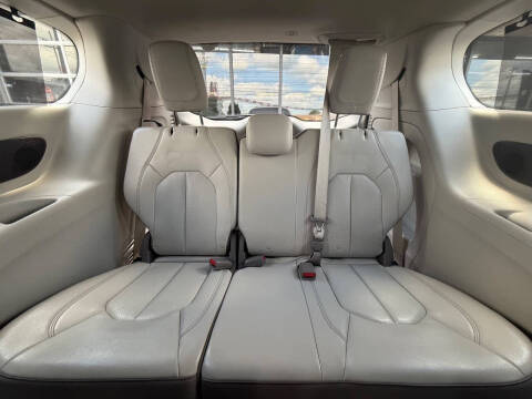 2019 Chrysler Pacifica Touring L Plus