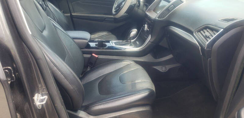 2018 Ford Edge Titanium
