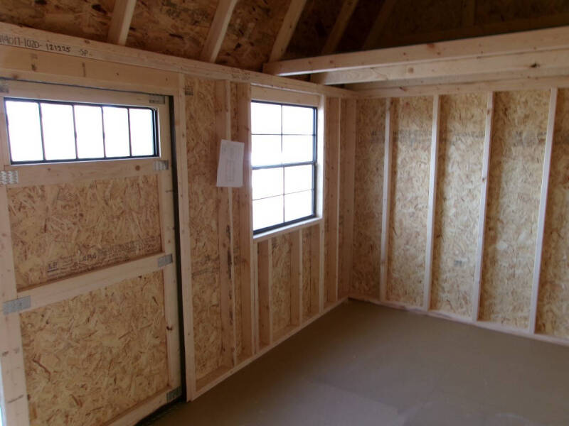 10 x 20 side  lofted barn