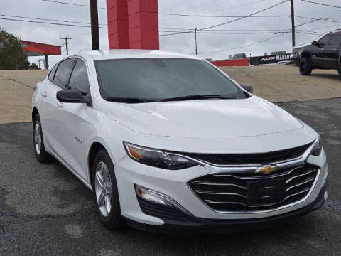 2019 Chevrolet Malibu for sale at Priceless in Odenton MD