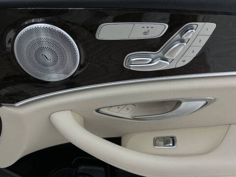 2019 Mercedes-Benz E-Class E 300