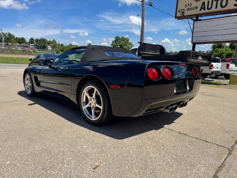 2004 Chevrolet Corvette