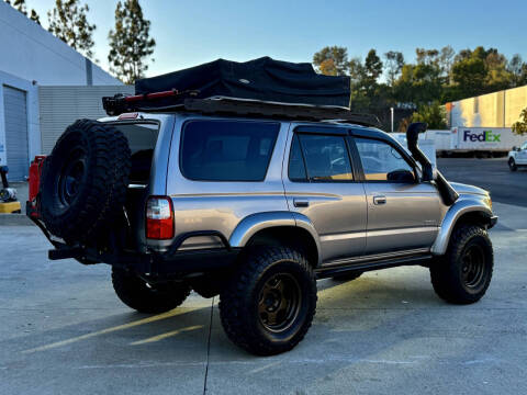 2002 Toyota 4Runner SR5