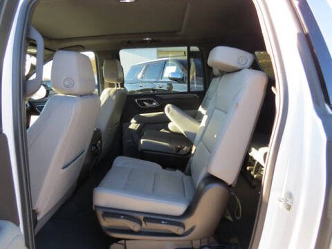 2022 Chevrolet Suburban LT