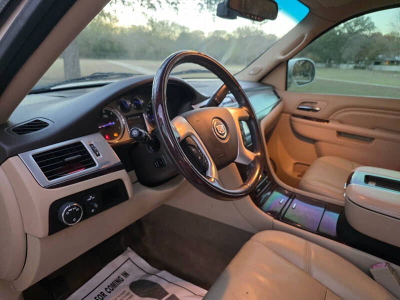 2013 Cadillac Escalade ESV Luxury