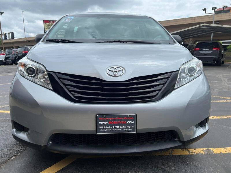 2015 Toyota Sienna L 7-Passenger