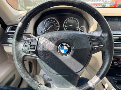 2010 BMW 7 Series 750Li xDrive